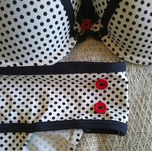 Unworn polkadot 2 piece swimsuit
